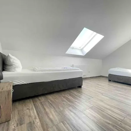 Stb113 Geraeumige Monteurwohnung *